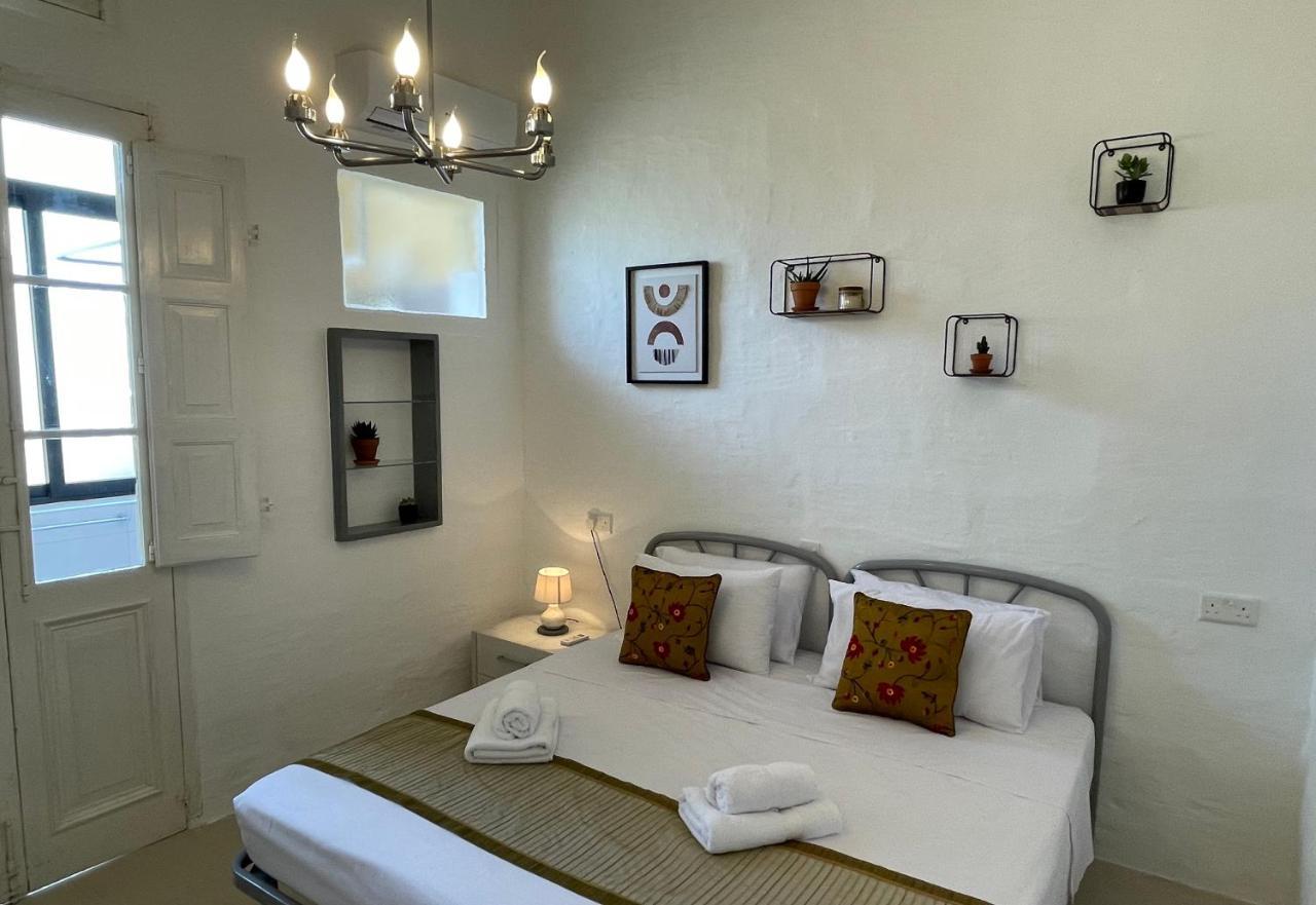 Penelope Townhouse Hotel Ghajn il-Kbira  Buitenkant foto